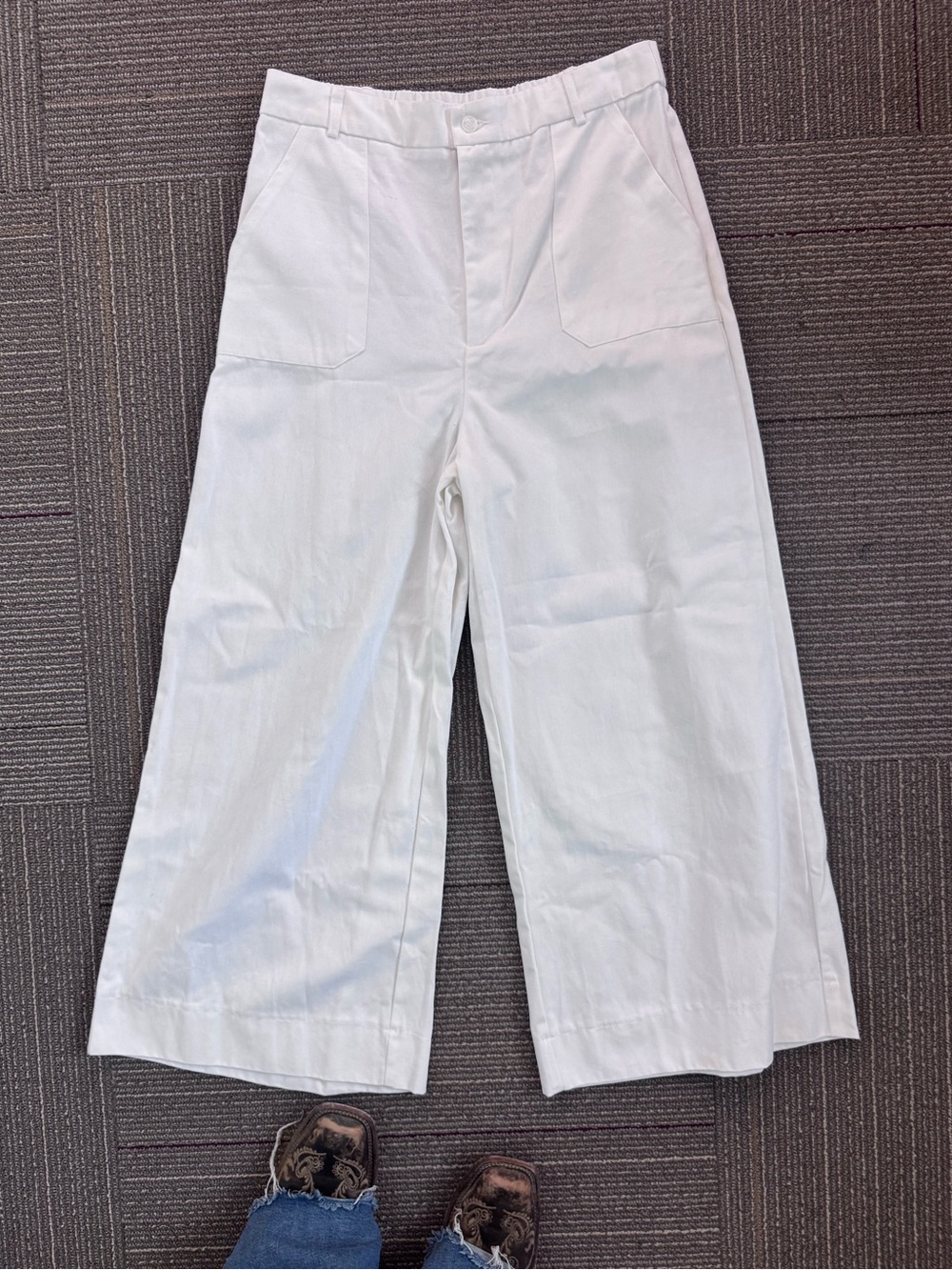 SHEIN White Wide Leg Cropped Culotte Pants XL